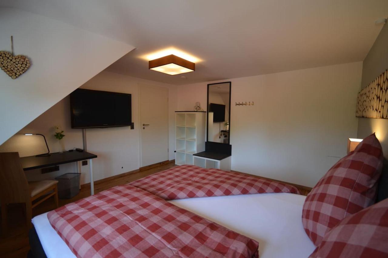 Apartment Keuerleber Holzmaden 外观 照片
